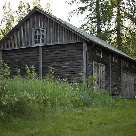 Tarina-aho Bed and breakfast *