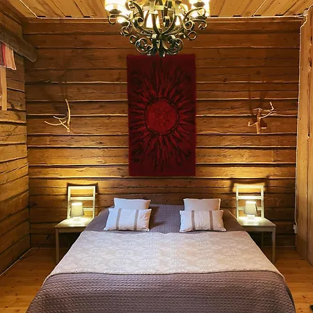 Tarina-aho Bed and breakfast *